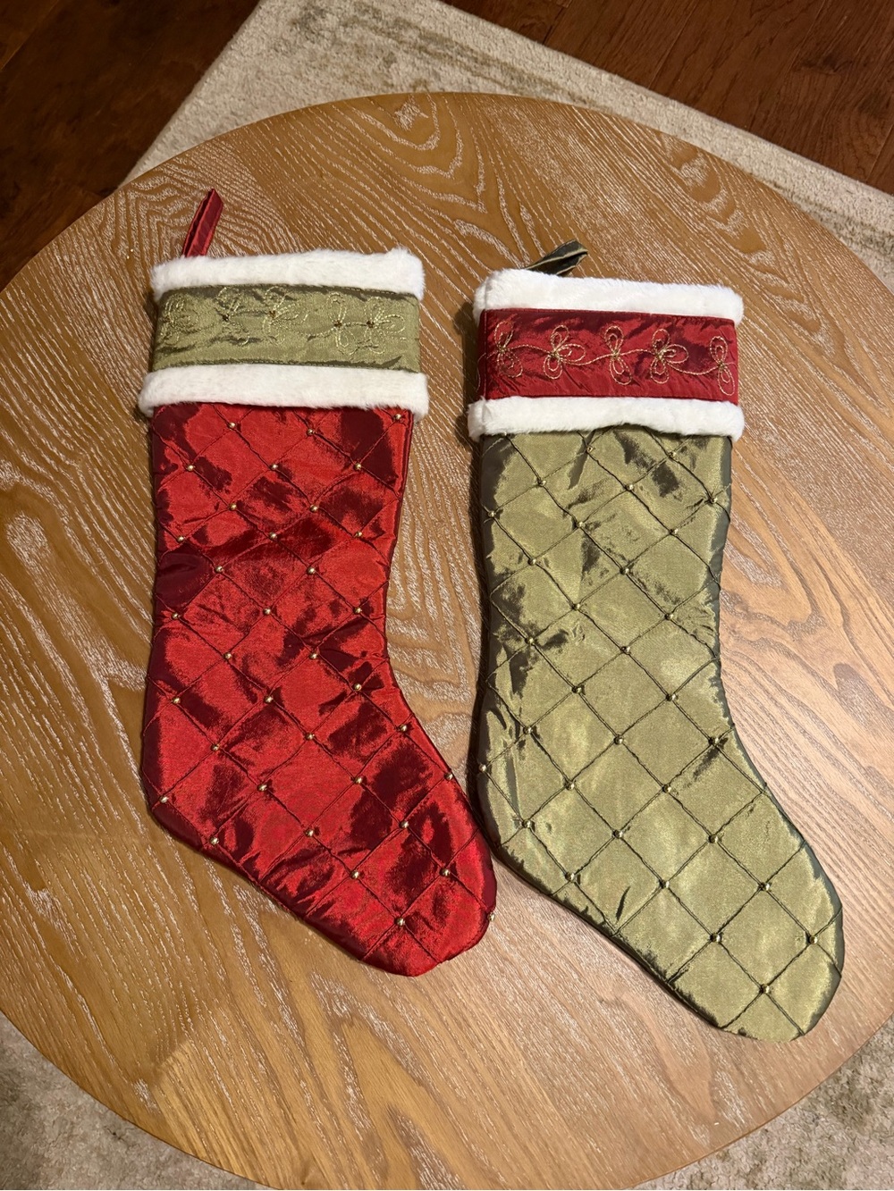 Festive Quilted Holiday Stockings Set - Red & Green